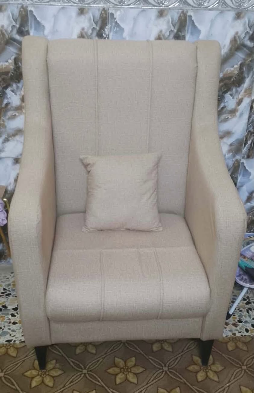 #بيع_مستعجل📌👇🏻
تخم عراقي( ٨) مقاعد للبيع مثل الصور✅
العنوان #بغداد_تاجي_سبع_البور📍للمزيد مراسلتي👍🏻


**إذا كنت صاحب هذا الإعلان وتريد حذفه لأي سبب، رجاءا أرسل رسالة إلى الدعم الفني**