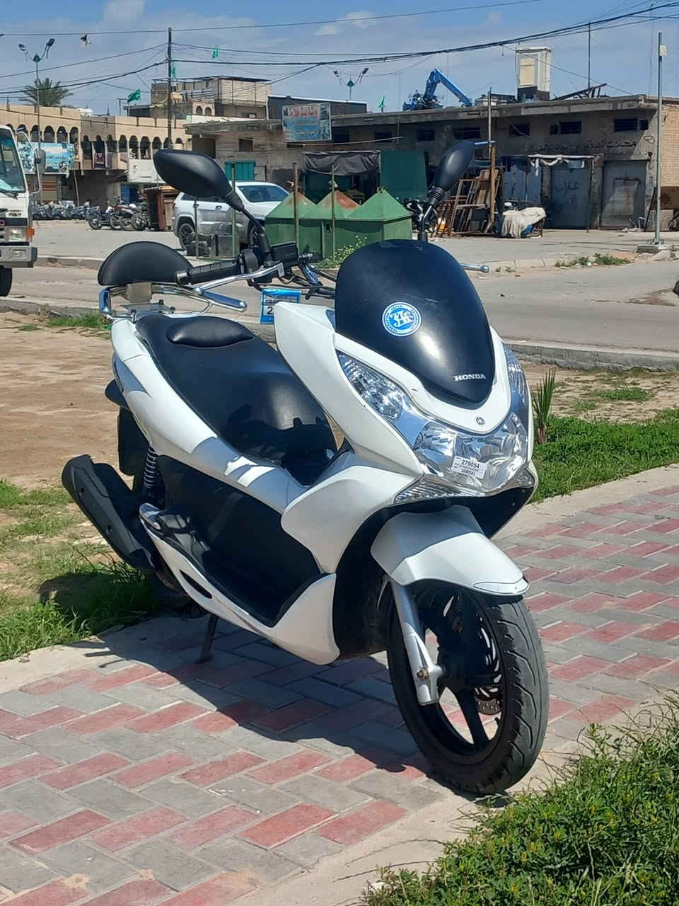 سلام عليكم....
دراجه للبيع بي سي اكس الجيل الاول  
 
دراجه شلعه معدل كهربائيات كلهه شغاله دراجه جديده   بلادية أي نقص مابيهة دهن جديد 
جيب فيتر وتعال افحص
العنوان بغداد مدينه الصدر مطعم ليمنونه الاستفسار الاتصال على الرقم 📞***********
