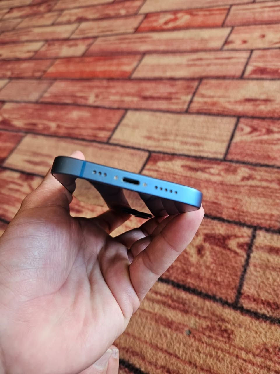 سلام عليكم للبيع 13 العادي كفاله🔋88 /***********/السعر450
