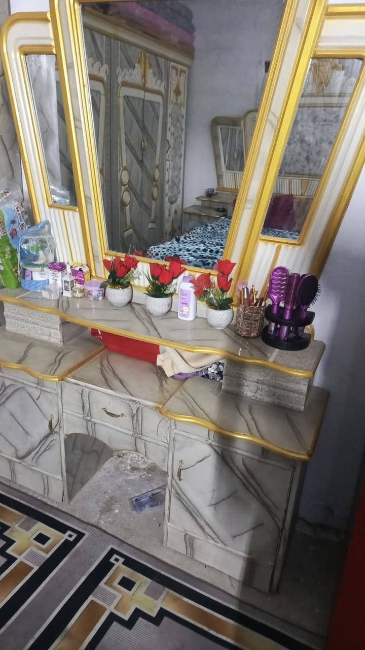 غرفه نضيفه ب800 وبيهه مجال
لعنوان العوفيه


**إذا كنت صاحب هذا الإعلان وتريد حذفه لأي سبب، رجاءا أرسل رسالة إلى الدعم الفني**