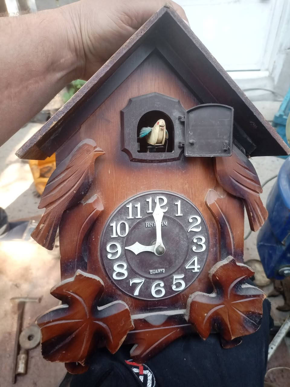 سلام عليكم غراض البيع كلمن وسعره عنوان بغداد ***********
