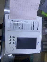 تخطيط قلب • ١٢ جنل • نظيف ١٠٠٪