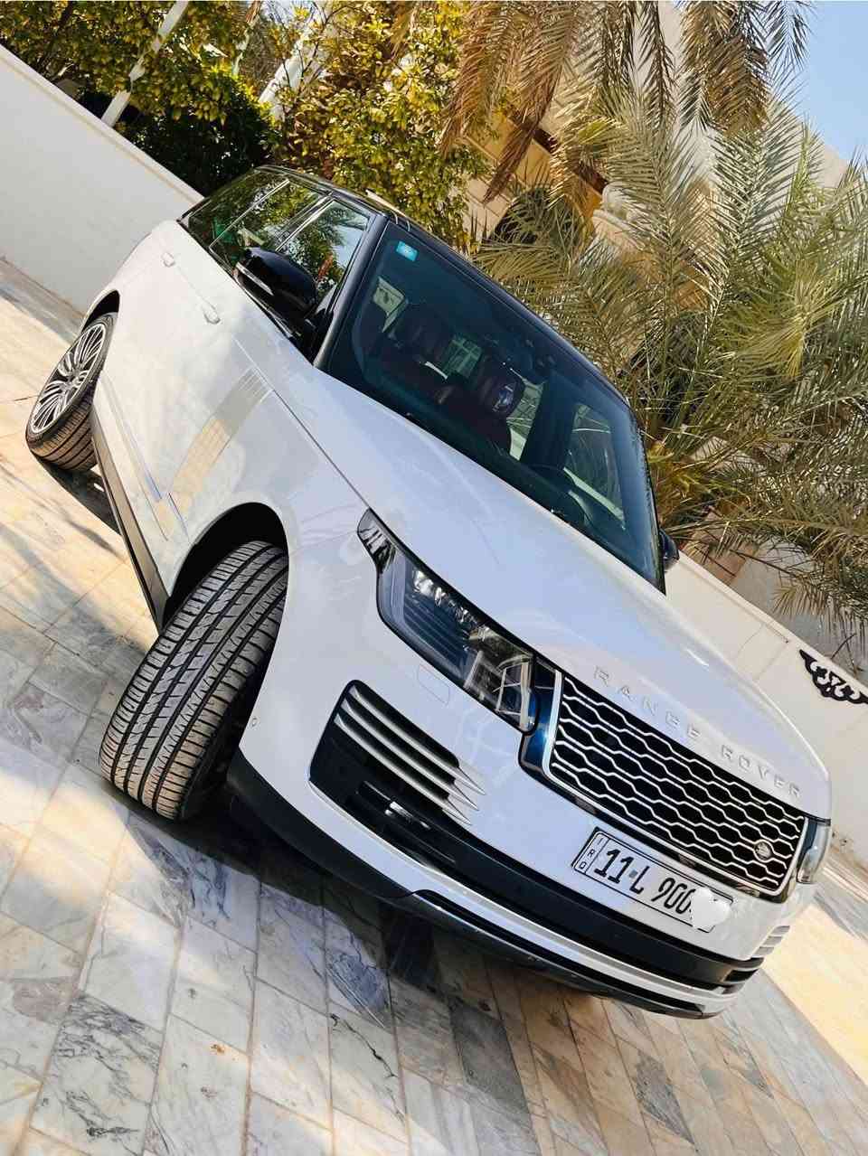 السلام عليكم شباب 
 للبيع رانج روفر 2021  فوك وكاله سردار كفاله عامه 
Range Rover
Autobiography VIP
V8 Supercharged
من القطع المتميزة بالعراق 

فوك اوتوبايغرافي🇬🇧🇬🇧
الموديل  2021
رقم بغداد بسمي شخصيآ 😍
تو كلر  لونين ابلاد 
داخل مميز  vip كشنات بقلاوة 
وكالة خليجي سردار تحت الضمان 
بصمة عدد 2  كتلوكات الشركه 
عداد المسافة ـ 50 الف كيلو 🤩
المحرك ـ 8  سلندر سوبر جارج
المواصفات🇬🇧🇬🇧
شاشات خلفية 
♦️ قمارة شامو كنتاره 
♦️ مسند خلفي كهرباء 
♦️ دوسات شفط 
♦️ ابواب شفط 
♦️كامرات 360°
♦️ رادار 
♦️ مساج
فول مواصفات 1/1
ميحتاج اكتب اكثر 
تسأل عن السعر 
أتصل او راسلنا وتساب
للاستفسار /  ***********
