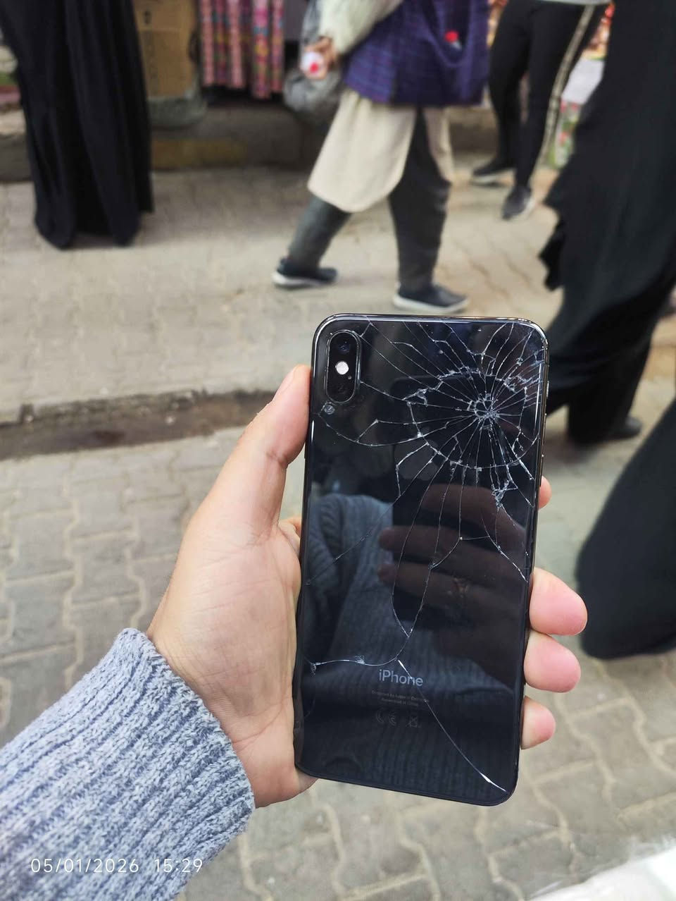 ايفون xmax للبيع مبدل فقط بطاريه و ضهر مفطر و بقيه كله شغال سعر 150 
مكاني كربلاء الفارس, صلاح الدين


**إذا كنت صاحب هذا الإعلان وتريد حذفه لأي سبب، رجاءا أرسل رسالة إلى الدعم الفني**