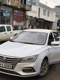 1- Mg5 2- موديل 2024 3- تحكمات ستيرن من الجهتين 4- نص فول 5- بصمة تشغي...