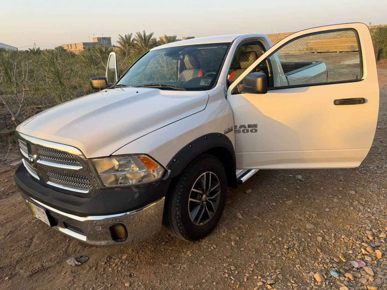 رام 2018 بدي قصير 8سلندر السياره جاهز وحلو كل نقص مابيهه ضرر امريكا ضرر بالبدي وبالعراق جاملغ وبنيد تبديل اصلي بدون دواخل السعر 140وبي مجال العنوان واسط نعمانيه ‏‪0785 705 5562‬‏ السيارة باسمي اتصل وتدلل
