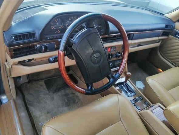 غرف جانبو دب ام عيون مرور ٢٢١ او ٢١١ الشيخ عمر الشارع الثالث ***********
