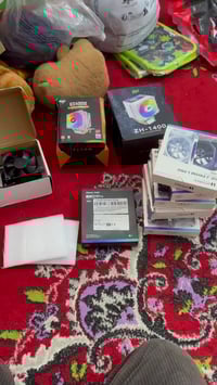 شلعة حاسبة • معدات كمبيوتر