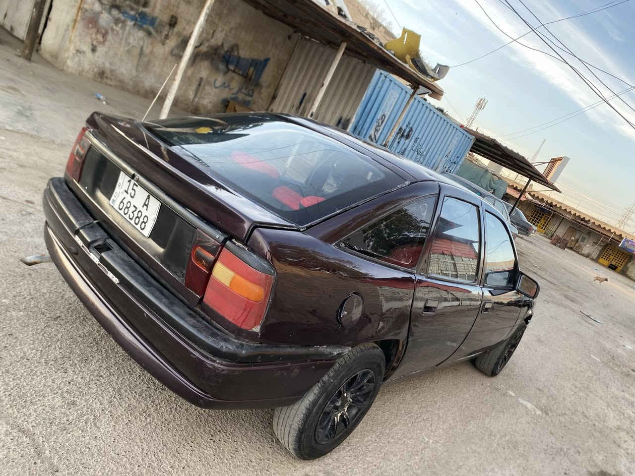اوبل فكترا موديل94 محرك 18 رقم انبار انكليزي
 سنويه جديده نهايه ال28
تحويل مباشر  احولك غرامات ماعليها مصفره 
 باور ستيرن قايش عريض 
 كير جديد محرك  بيه بدايه تبخير 
صدر نضيف زوج تاير جديد داخلها نضيف مابيها خياس
كهرباياتها شغاله بيع او مراوس مكاني تكريت الديوم السعر 21  مراوس شعندك كلشي وسعره  اخوان هاي تفاصيل السياره حتا ما تسألني شبيها مابيه موضح كلشي 
 ‭٠٧٨١ ٦٩١ ٤٦٣٢‬
***********

