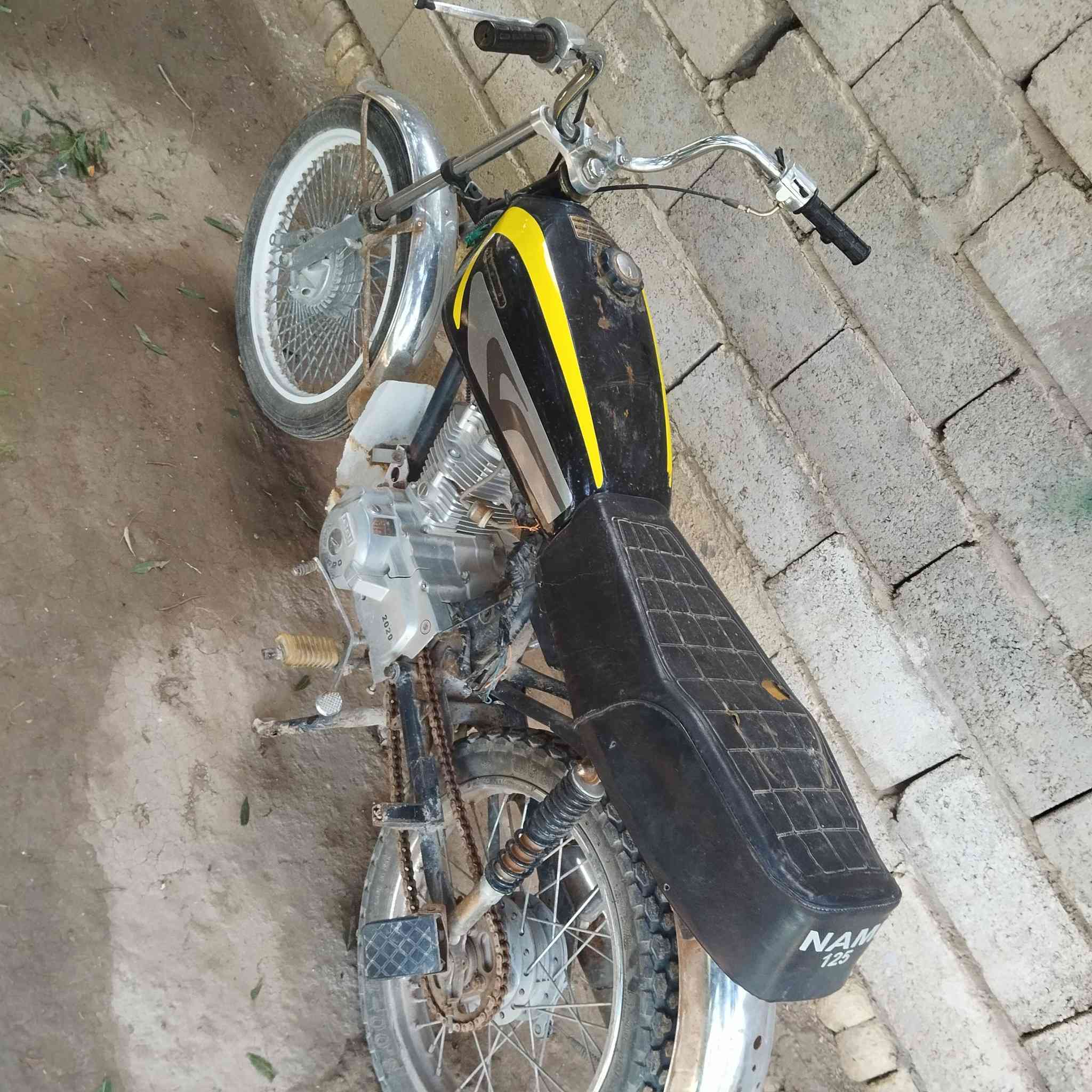 السلام عليكم.4 كير نامه برو كلك للبيع محرك اخرس لاصوت ولا نظيح دراجه حلوه عوزها بس غسل لان ما فارغ الها سعر قفل ٢٢٥ شراي تصل ***********
