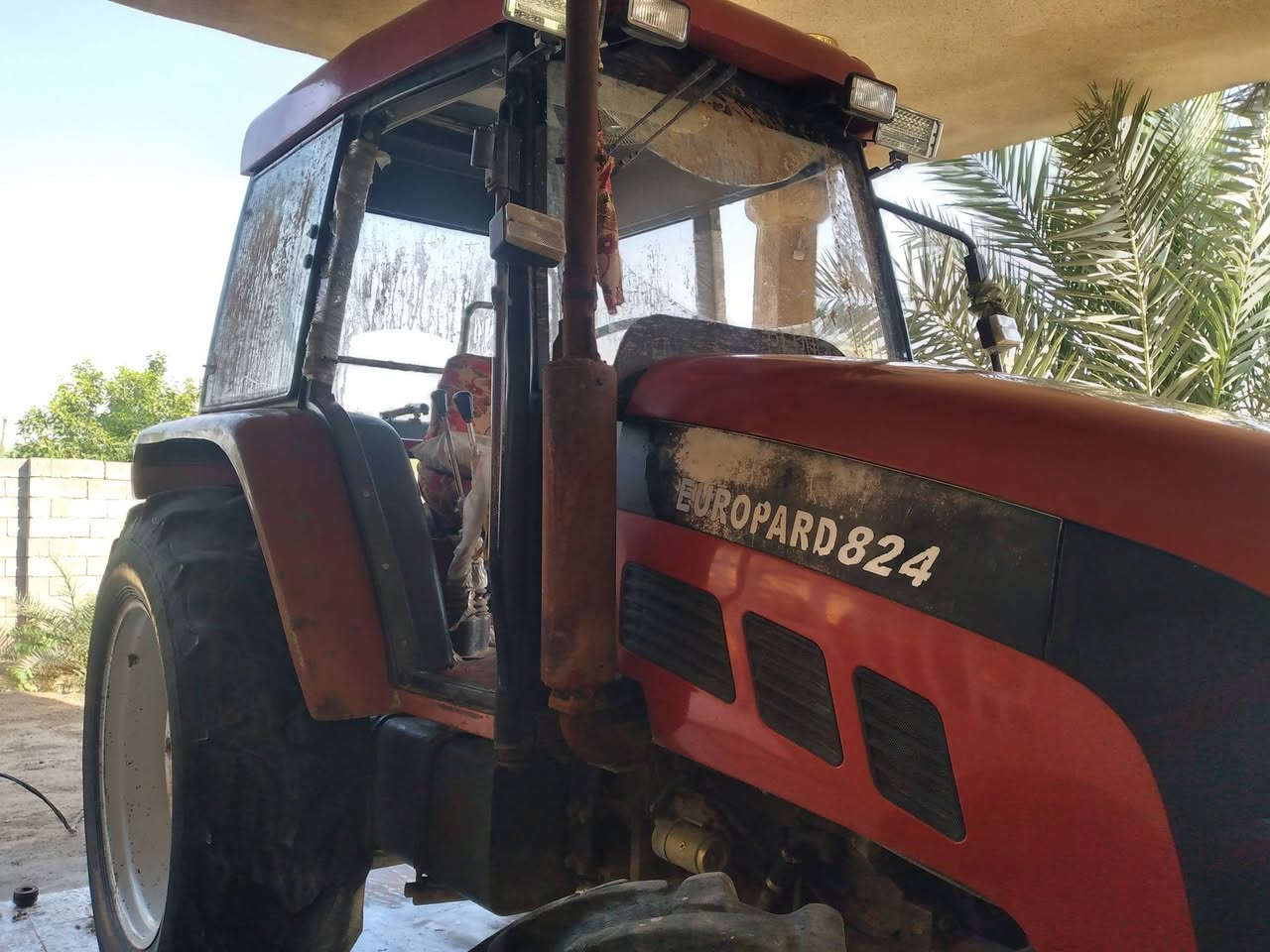 السلام عليكم مكينه للبيع فتون صيني حجم ١١٥ المكينه مكفولة اكسلات كير محرك مايصرف السعر خاص او اتصل ***********
