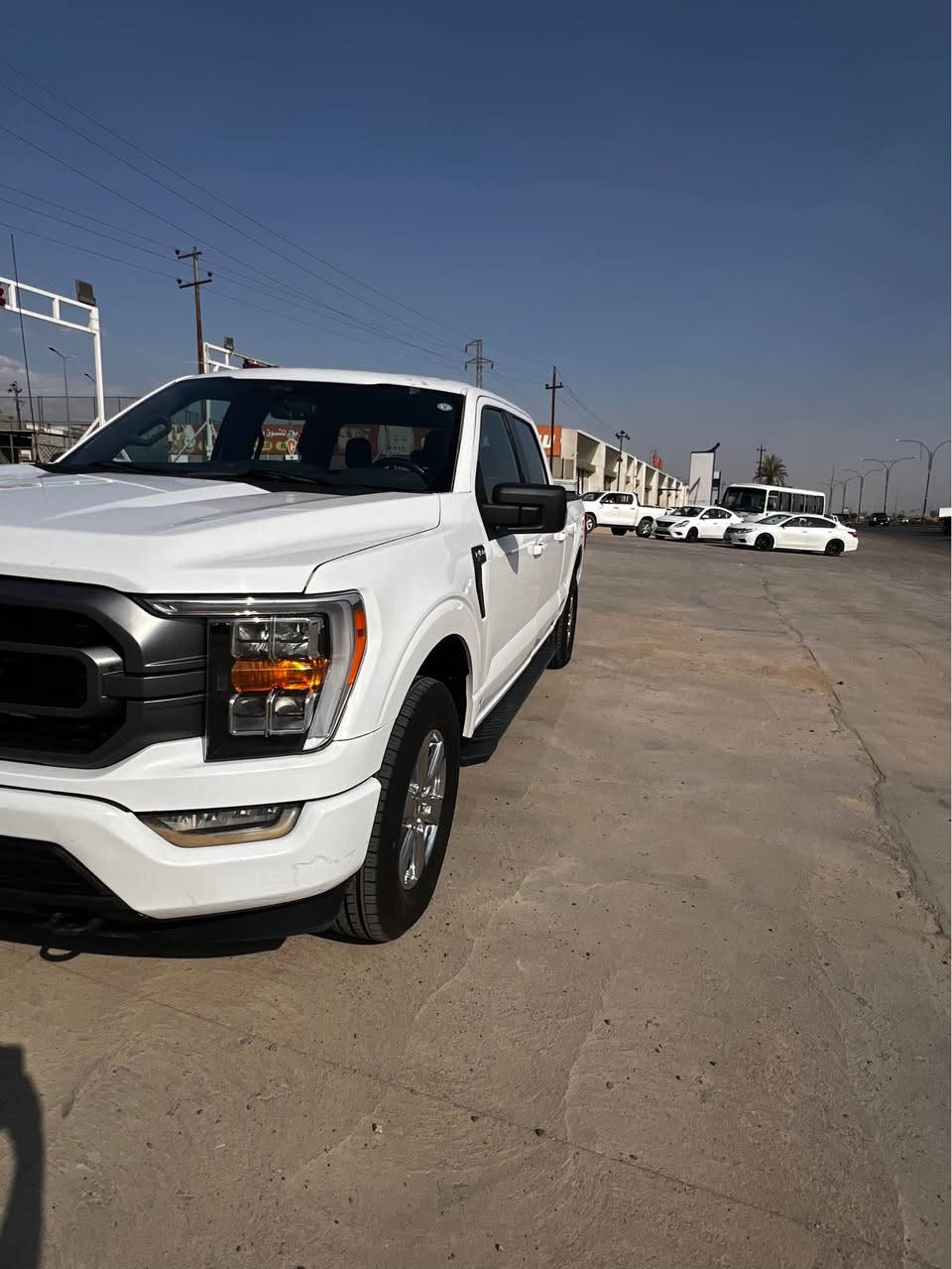 السلام عليكم.

فورت F150

مديل 2021

8 سلندر باب طويل فول مواصفات تنفس طبيعي 

صبغ ربع جاملغ محرك كير صدر تخم تاير شرط 

رقم أربيل دولي هزه سنويه جديه تحويل مباشر 

للستفسار  ***********

*********** تكريت, عكار

