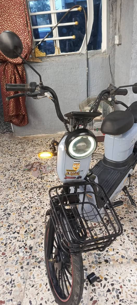 , دراجه شحن 24
السعر 175
***********
