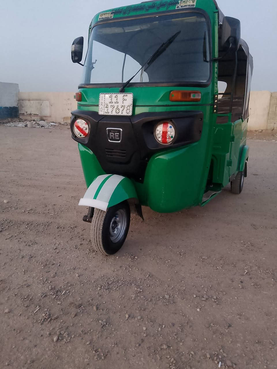 تكتك البيع موديل واحد وعشيرين شهر ال11 مكان حي الحوفه شارع المخازن  ***********
