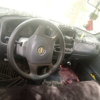سڵاو هاوڕێییان ئە م نیسانە مان هە یە بۆ فرۆشتن 2001 سە نە وی لە گە ڵدا...