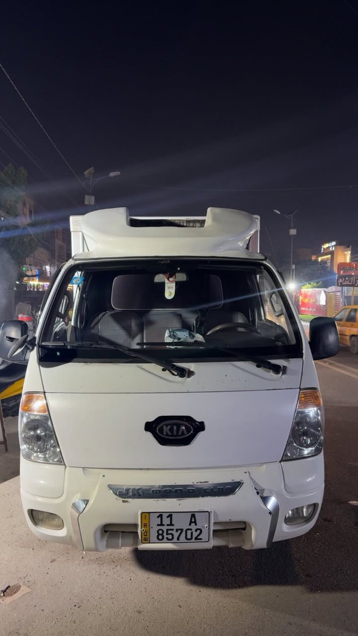 السلام عليكم للبيع كيا بنكو براد 2011 محرك 3000 مسكر رقم بغداد انكليزي السعر 138 ورقة مكانها بغداد ***********
