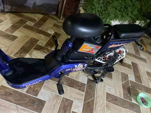 دراجه للبيع نضيفه كلش 
*********** متوفر واتساب ومازنجر
السعر خاص مكان الشطره
