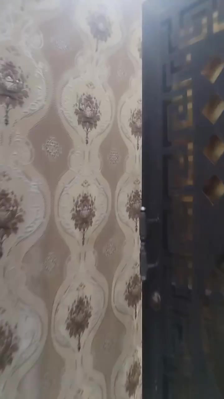 بيت طابق واحد السعر ١٤٥
المساحة ١٥٠ م
طابو صرف زراعي سند ٢٥

بناء حديث كمل نهاية ٢٠٢٤

رفت ومجاري درجة اولى

طابوك جمهوري +سيراميك

أرضية كاشي تأسيس ماء وكهرباء درجة أولى

متكون من

إستقبال كبير

غرف نوم ٢

مطبخ

حولي كبير

طرمة واسعة

حمام وتروكة ٢

تواليت خارجية

عرض الشارع ٩م

العنوان الشعلة مقابل فوج الطوارئ القديم شارع فؤاد المصور للتواصل *********** بي واتساب
