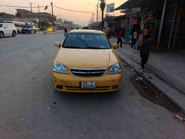 السلام عليكم للبيع اوبترة موديل 2012 سيارة خير من الله مانقصهة اي شي كير مكينة تبريد جدد شديتهن قبل شهرين للعلم السيارة كير عادي بلادي بغداد بسمي سعرها 65 وبيهة مجال بغداد مدينة الصدر ***********
