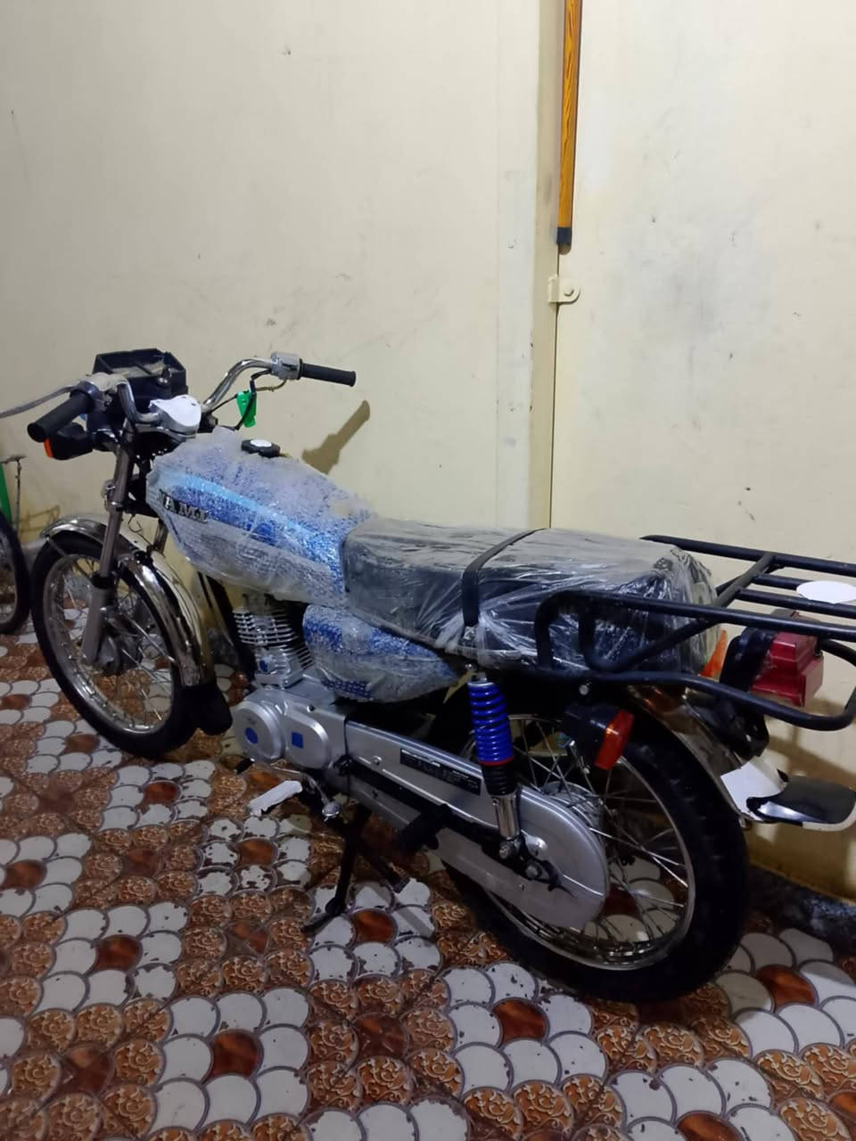 مرحباا
دراجه للبيع ناما 2021 بلاد محرك 23 أوراق اصولي جاهزة شراي تعال خاص أو اتصل ***********
