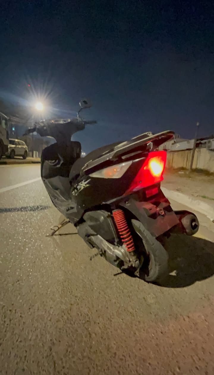 ثعلب 140 كوم حديد بيها نقوصات بسيطه ابيعلك كوم حديد تجي تحمل وتروح / بغداد حي الجامعه ***********شراي اتصل مامتواجد خاص
