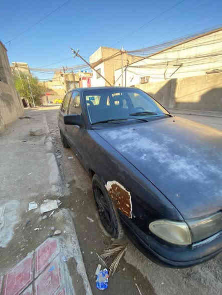 السلام عليكم عندي سيارة اوبل استرا موديل 93 رقم بغداد بسمي مشروع وطني مكينه وكير حاوية صدر تخم تاير كله جديد سيارة جاهزة مكاني بغداد السعر 35 ورقه للبيع فقط الاتصال ***********
