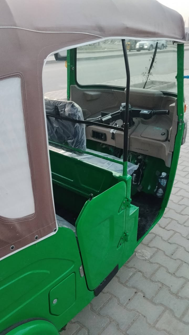 سلام عليكم تكتك لبيع رقم سنويه 🍏تحويل ثاني يوم كفاله عامه ماعده بس دوس تراي زيرو 🍏
بكاني حسينيه راشديه ***********
