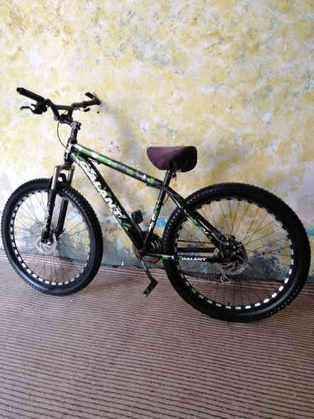 السلام عليكم
بايسكل للبيع حجم كبير مكان زبير شارع ١٧ //السعر ٨٥// ***********
