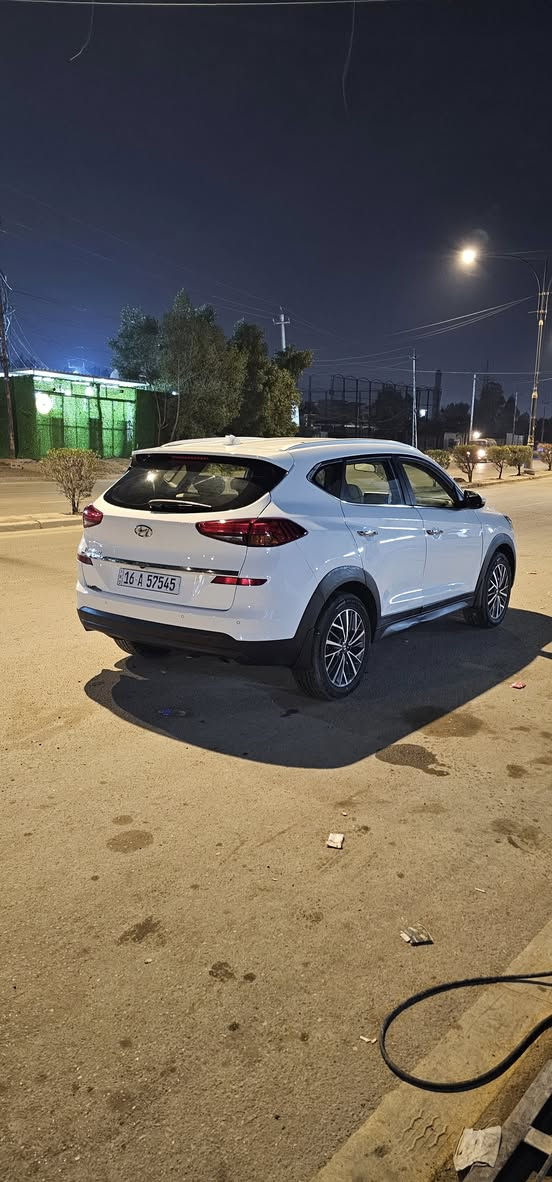 السلام عليكم توسان خليجي موديل 2020 رقم النكليزي القادسه بسمي بيه صبغ جاملغ وتكمه والكصه محدده الك قماره وبنيد مبدل بلادي بدون دواخل باقي السياره مكفوله ماشه 87 العنوان بغداد الكاظميه جكوك السعر 155 وبيه مجال بصيط *********** غير متواجد ع فيس
