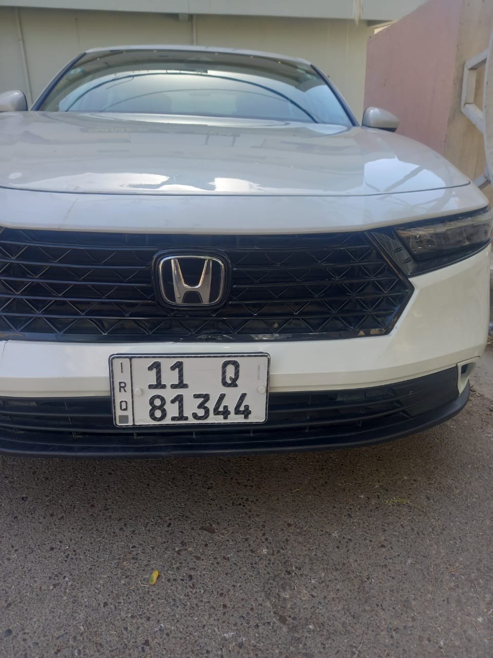 بسعر مناسب 190ورقة وبيها مجال هوندا اكورد 2024بانزين فقط المروغوب أمريكي حادث جداً جداً بسيط  قطعةوحده سطحية سيارة كلش نضيفة السيارة فتحه +بصمة+وكراسي كهرباء +دشبول ديجتال.ماشيه27الف بأسمي رقمها بغداد للأستفسار ***********