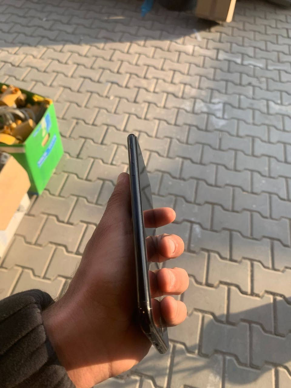 ايفون 7 بلاس ذلكرة 256 جهاز بلاد ممفتوح بطارية 63 شحنه زين جهاز مكفول من برغي للبرغي موضح ب صور النظافة للبيع سعر قفل 100 غير قابل للتفاوض شراي اتصل فقط 
***********
مكان بغداد
