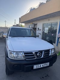 نیسان پاتڕۆڵ صقڕ 2002  سعری ١٣٩ گەڵا تەحویل عەسڵ  کۆبۆن بەنزینی هەیە ب...