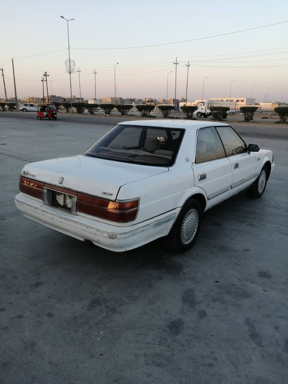 *********** 
السلام عليكم هارتوب نفخ موديل 1991رقم نجف مشروع وطني تحويل ثاني يوم سنويه لغايه 30 السياره مكفوله من كص ونقل جثه ولضربه مكينه وكير 2500 ديلكو كارتون حداديه امامي خلفي تخم تاير تبريد شغال ثلج كهربائياته كله شغال كل نقص مابيه السعر 40وبيه مجال قليل مكان السياره واسط قضاء الحي
