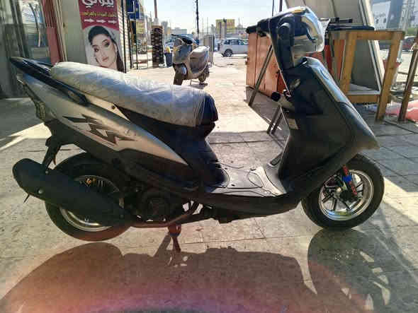 سلام عليكم 
ماكس عدله للبيع  سعر 600 وبيهة مجال 
دراجه الله شاهد نضيفة تجي وتشوف بعينك والله ما وكفتني بشارع ابد
دراجه عليهة صلنصة FM وعليهة ويل النجمه 
وهاذ رقمي وبي واتساب ***********

وانشالله خير
