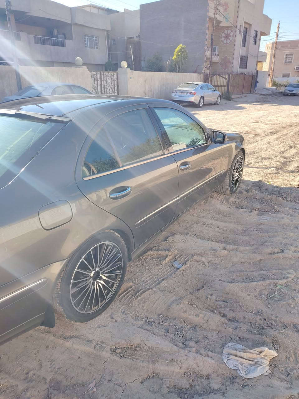 السلام عليكم... من رخصة الادمن المحترم
للبيع  ٢١١ موديل ٢٠٠٩  
فول السيارة  أيلگنزز
السيارة بأسمي وسنوية لل ٢٩ رقم انكليزي
بيهة نواقص بسيطة
السعر ١٢٠٠٠$وبيهة مجال
بغداد الغزالية للاتصال
***********
