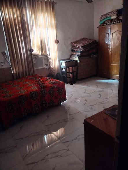 دار للبيع منطقة النور خلف الصناعة الاولة مساحة البيت 210واجها 7النزال
25 سند 25 زراعي طابو استقبال ومطبخ صالة غرفة قاط الثاني 
نفس الجوة الصطح كاشي الاسفسار على الرقم *********** 85 وبي مجال سعر
