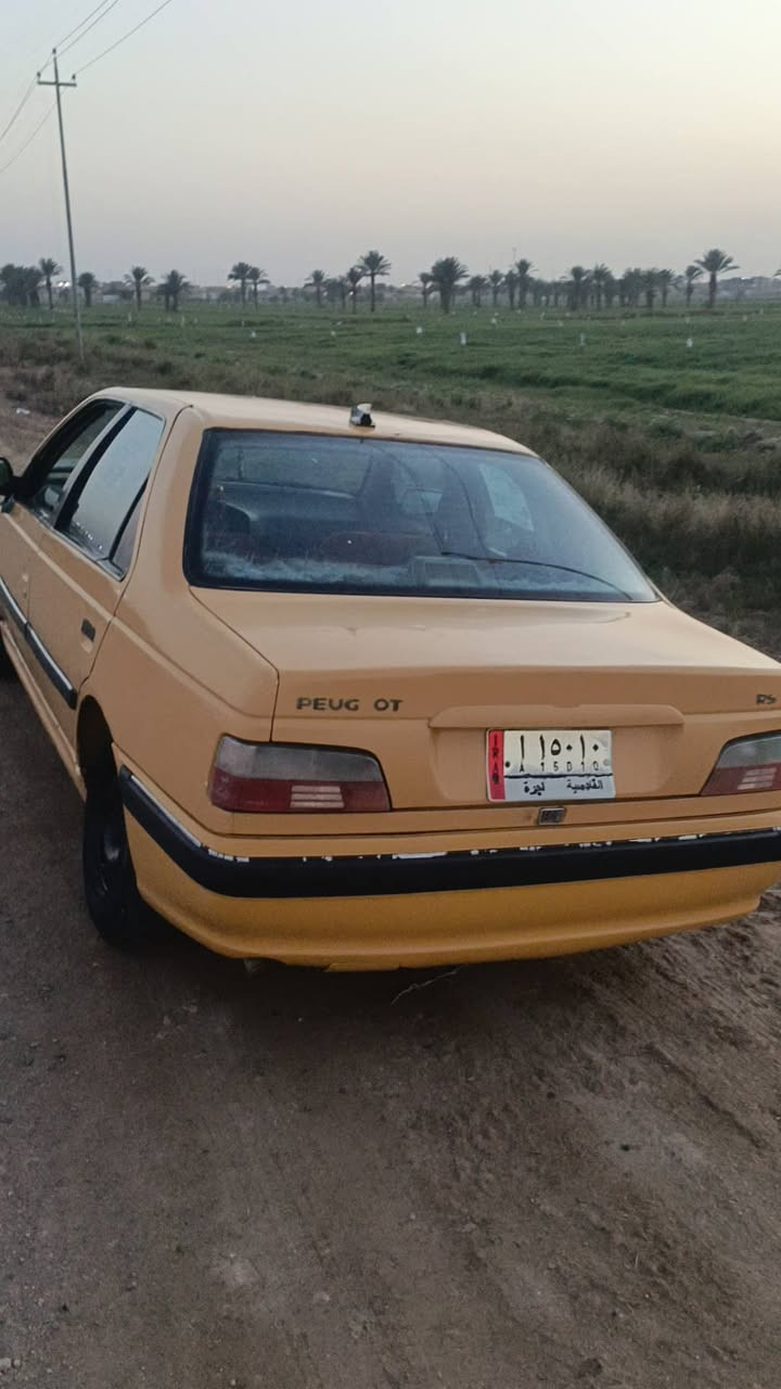 بيجو بارص ٢٠١٢ مكينه وكير  جديد وحداديه تخم تاير جديد كهربائيات شغاله
تبريد شغال  سنوية لل ٢٦  نهايتها تنتهي مصبوغه عام تحويل تكسي بيها تعمير بسيط سيارة نضيفة مال جنايه 
السعر ٢٥ وبي مجال 
الاتصال   ***********
