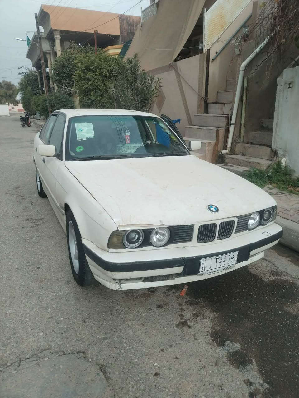 بي ام محرك 535
كير اوتماتيك
رقم كركوك
 موديل 1989
‏محرك جديد
‏تايرات جديد
كشنات كهربائي 
‏سنوية ساقطة 20
دفتر بانزين مابيها
سعر 40 قفل  0770912355


**إذا كنت صاحب هذا الإعلان وتريد حذفه لأي سبب، رجاءا أرسل رسالة إلى الدعم الفني**