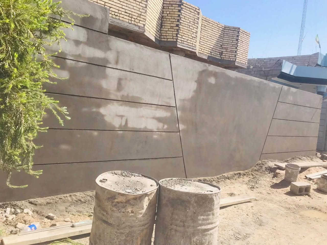 لباخ متفرغ حاليًا
نشتغل قطعي وع المتر حسب العمل سقل / جراره / واجهات /تصفير / مساطر شغل كله شرط ليزر وكبان 
***********
