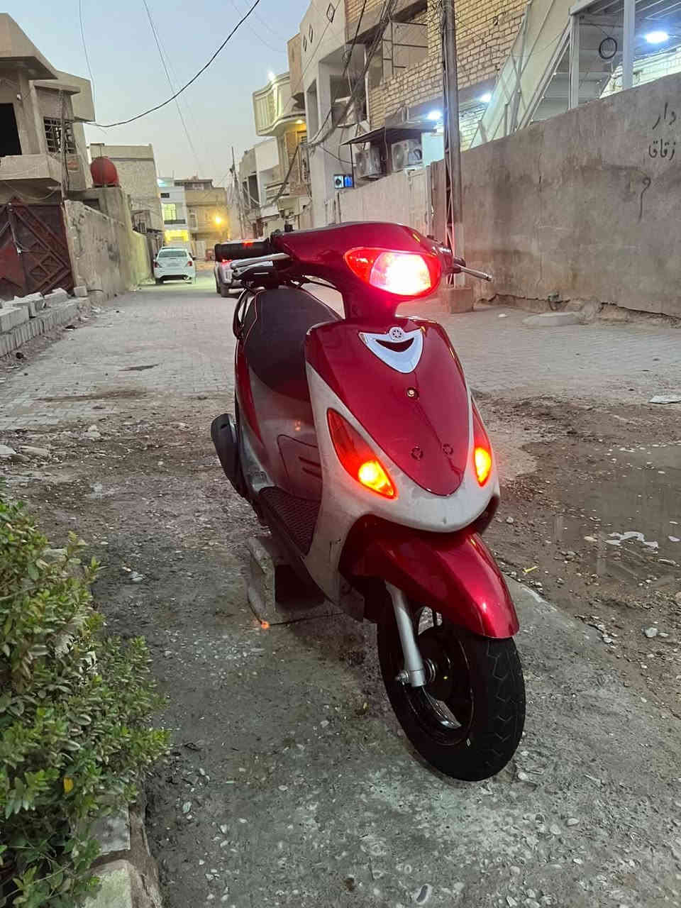 السلام عليكم دراجه منغولي بيها اكلج امامي رياضي  او تعلاكه رياضي او عضمات رياضي او كاسحه الدراجه امجفته جديد الدراجه ماكو تبخير اوناعمه الكهرباءيات كلها شغاله اضويه اشاير الدراجه نكره سلف  ماكاني حي العدل السعر ٥٥٠بيها مجال بسيط 
***********
