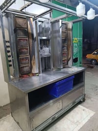 شواية كص مزدوجه وميز ستيل سعر الشوايه ٨٠٠ والميز ١٥٠العنوان الغدير 077...