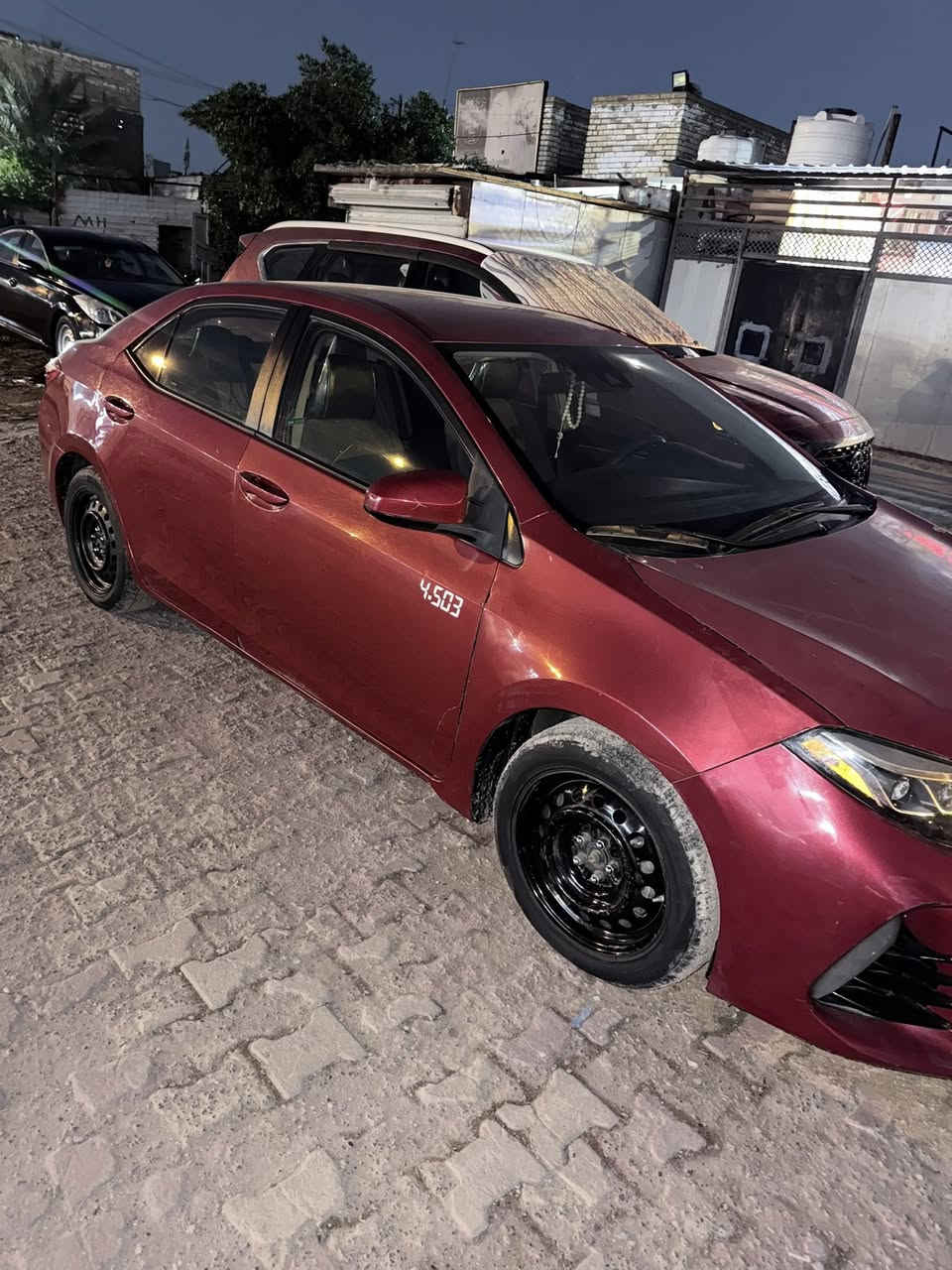 السلام عليكم كورلا 2018
وارد امريكي حادث بنيد ودعاميه بدون دواخل 
السعر120 
سياره حلوه ونضيفه
مكان السياره بغداد مدينة الصدر 
رقمي :***********
