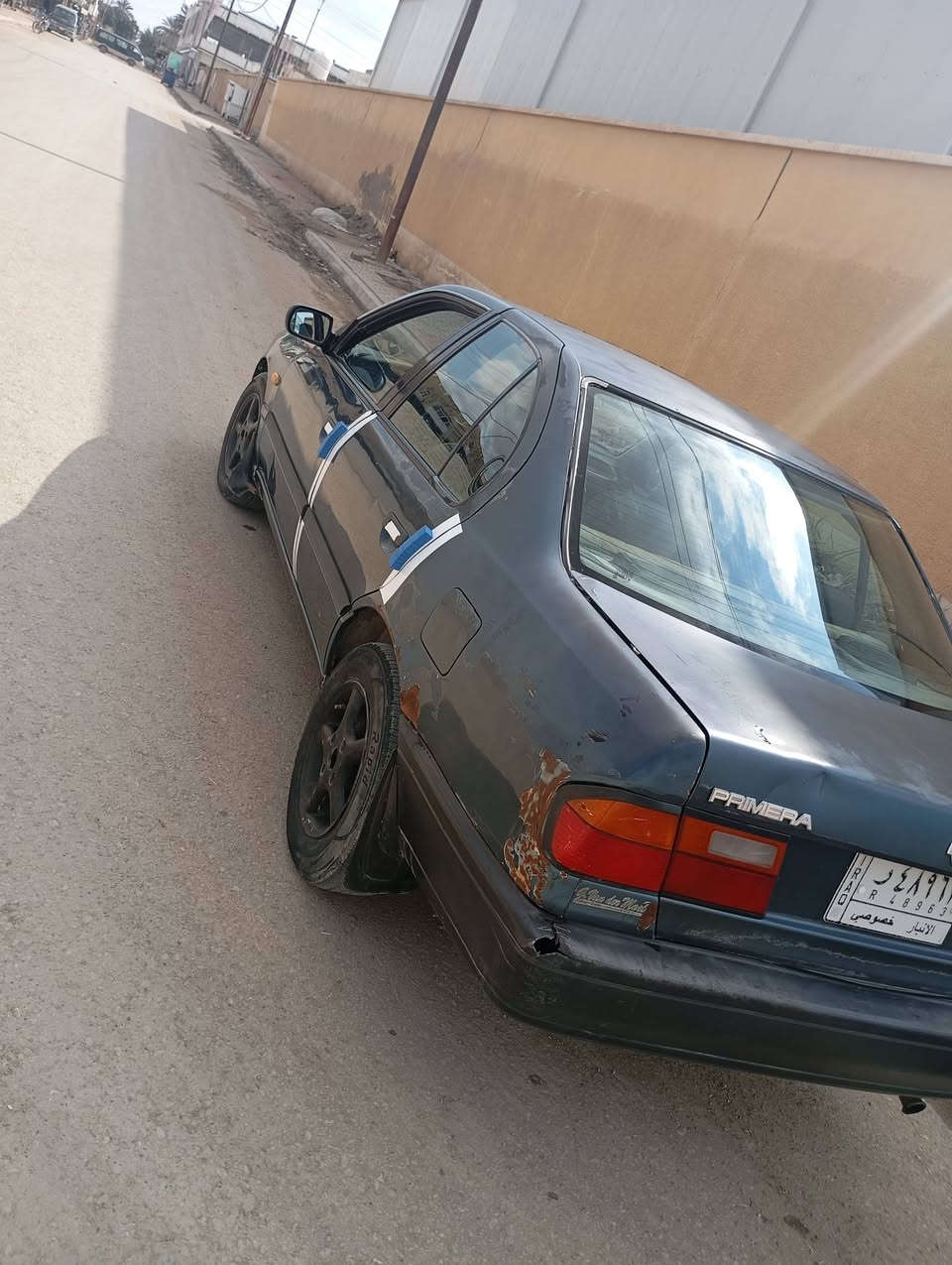 السلام عليكم من رخصه الادمن للبيع نيسان بريمره موديل ٩٣ محرك ١٦٠٠ كبريتر بلادي قطاره بالبنزين كير عاد محرك كير صدر تخم تاير باتر جديد  بدون خياس سنويه إلى نهاية ٢٨ تحويل مباشر سياره جاهزه من كلشي سعر ٣٥ وبيها مجال المكان القائم موجود فيس وتساب اتصل وتدلل ***********
