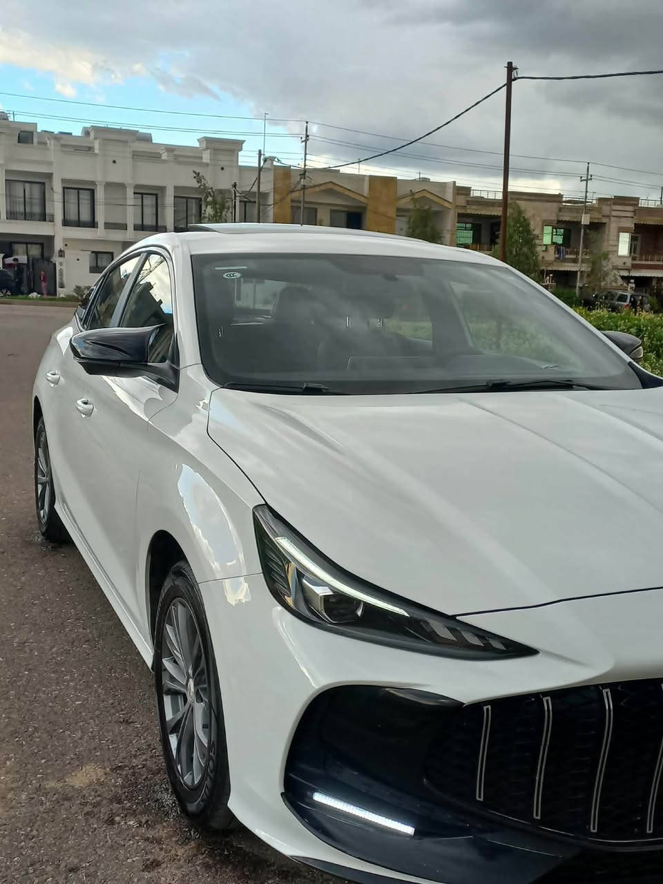 ئێمجی جیتی 2025 فول مواسفات 
شاشە ئەکتیف بۆیاغ تەنک 
بێ بۆیاغ بێ سارد وەک سفر وایە 
تەنیا ٣٥٠٠ رۆیشتووە 
سعری ١١٧ معامەلەی کەم 
شوێن هەولێر بۆ زانیاری زیاتر*********** السليمانية, العراق
