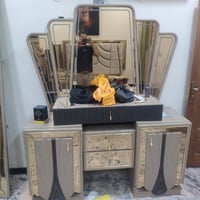 غرفه نوم ضخمه جديده اي ضرر ما بيها مكان بغداد 07706250511 واتساب