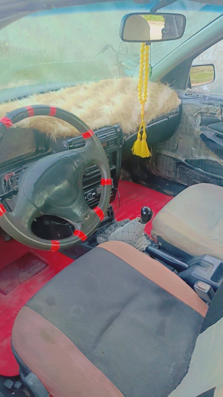 سلام عليكم سياره كيه سيفيا كير ومكينه مكفولات وترايك الربيل  افقط مراوس ابيع ما بيع مكاني انجف كوفه شعندك مراوس تعال خاص ***********
