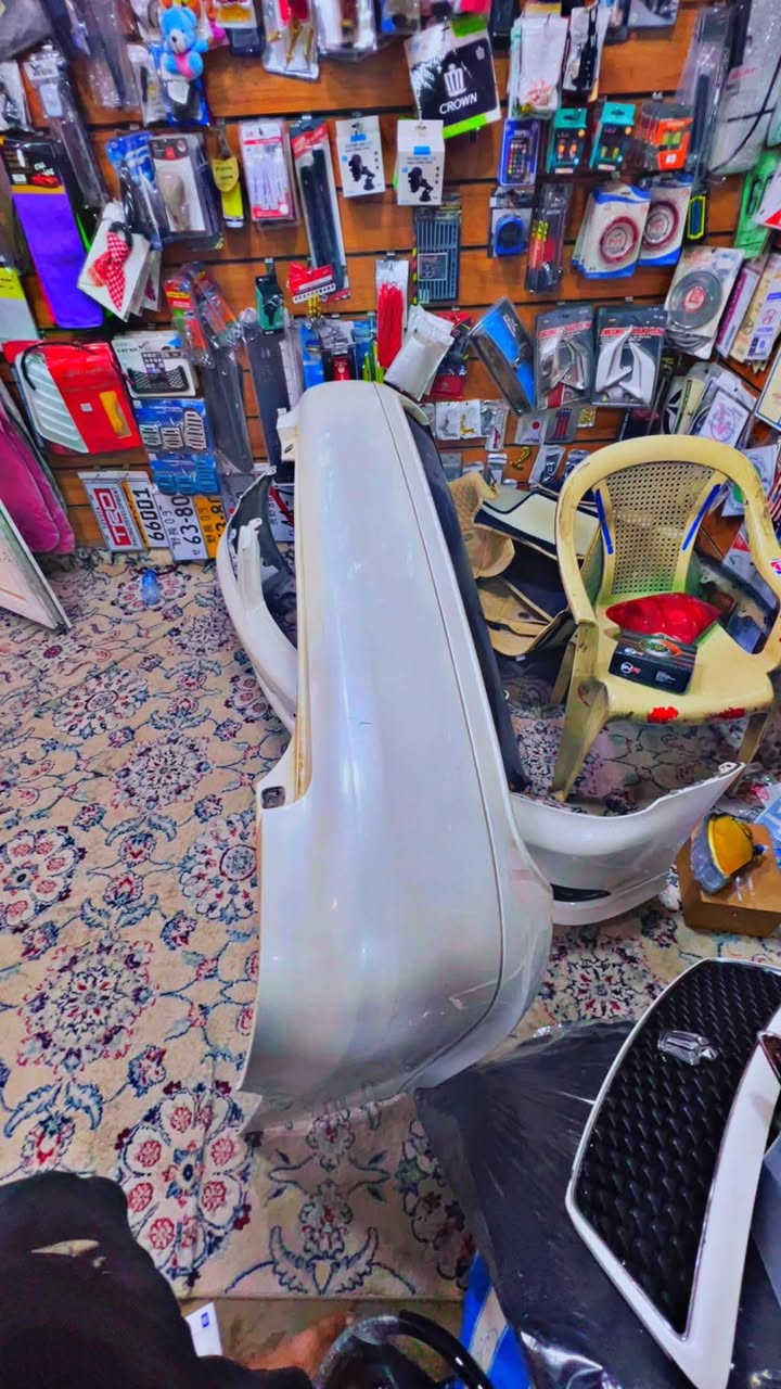 دەعامی پێشوو دوا شاهینا سپۆرت بیلاد تۆمس فایبەر گلاسوو بازاری نیە دواو پێشۆی بیلاد تۆمس  سپی سەدەف سفر نەبوو نەتەوێ
دواوە کامل بە لەحیەوە ٢٣٠ هەزار 
پێشۆ کامل بە لەحیەوە ٤٢٠ هەزار  قوفلێتی موشتەریت نامە بنیرە گەیاندنیش هەیە
***********
