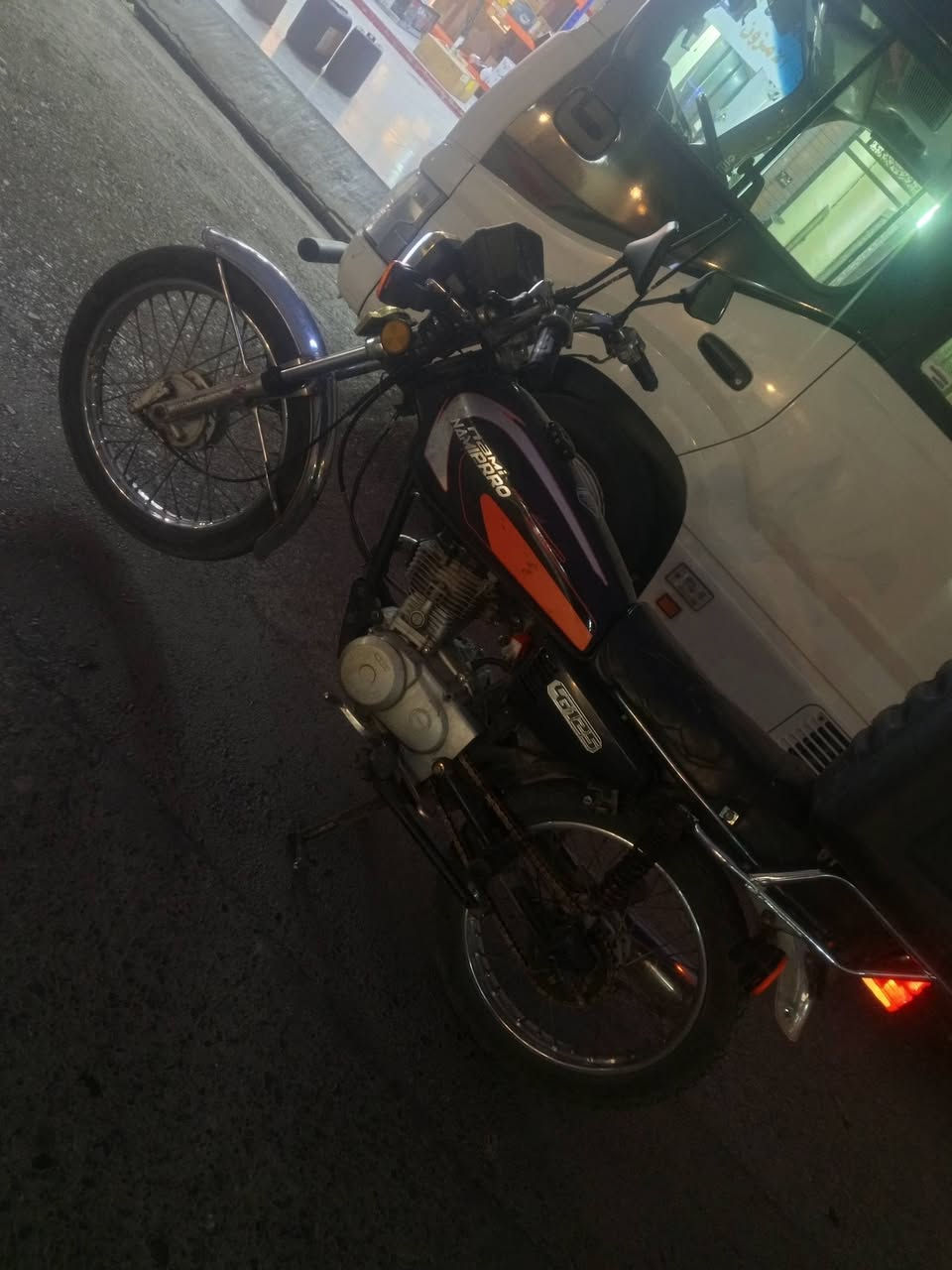 نامي برو 250 الف قفل محتاج فلوسه


**إذا كنت صاحب هذا الإعلان وتريد حذفه لأي سبب، رجاءا أرسل رسالة إلى الدعم الفني**