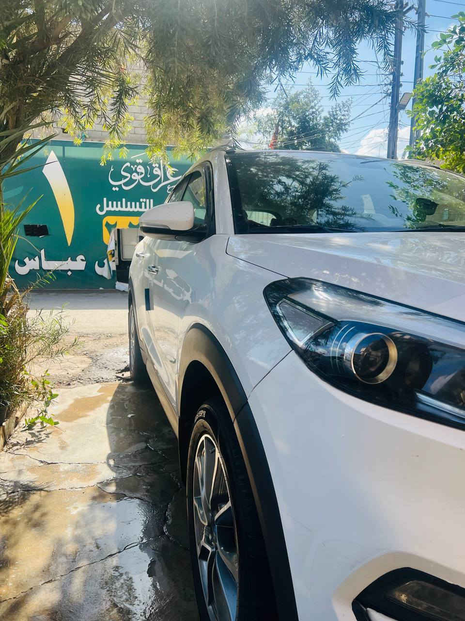 سلام عليكم
توسان 2018 للبيع

.                                                

بيهة جامرلوغ امامي وبنيد

ماشيه 239

الرقم ديالى

سنويه باسمي

تحويل ثاني يوم

السعر 175 وبيهة مجال 

مكان ديالى الخالص

***********
