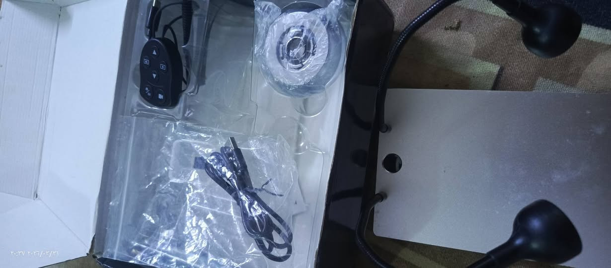 السلام عليكم مجهر. ممسخدم والله شتريته وضامه  وضح بصوره. ودقه عاليه  تصوير وعرض.  ويا رام 32 كيكه     السعر 100 وبي مجال.    رقمي *********** مكاني بغداد
